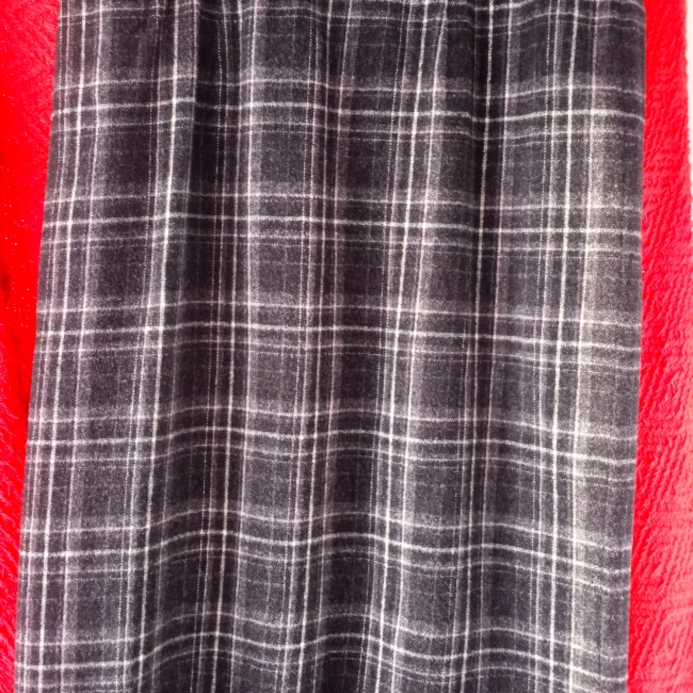 Hand Crafted Skirt - Picture 2 of 4